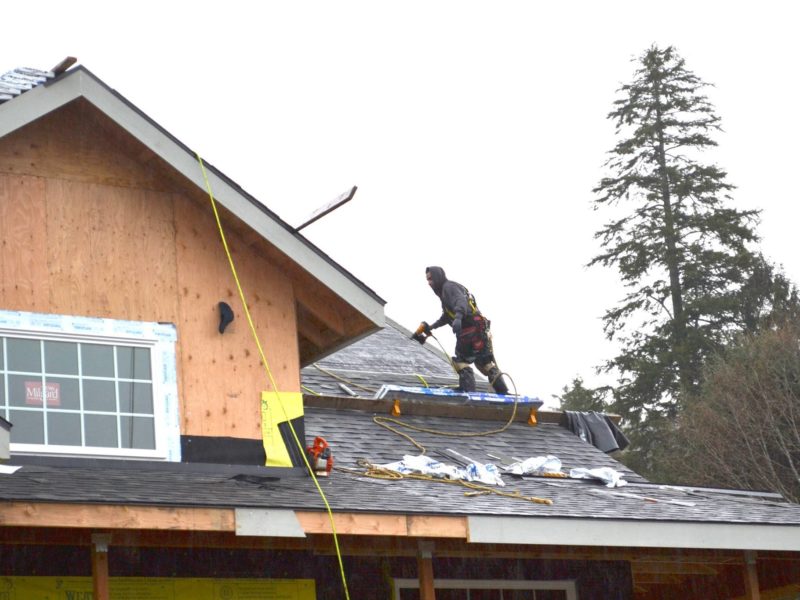 A Good Roof making excellent progress on the roof of Garibaldi Custom Home #1.